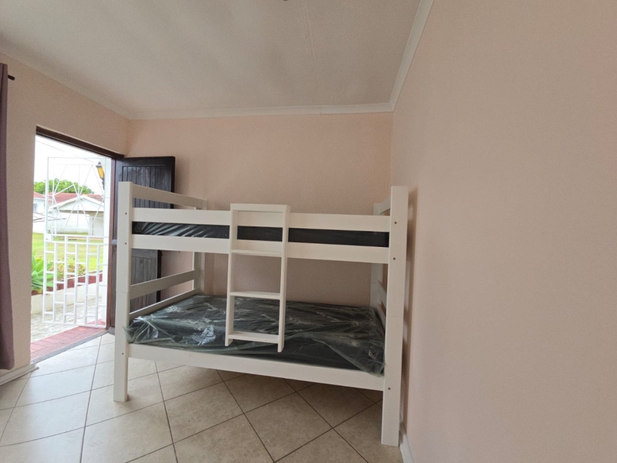 2 Bedroom Property for Sale in Aston Bay Eastern Cape